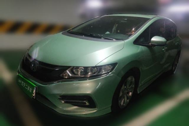 Used Honda Jade 2017 1.8L automatic Comfort version 5 seats