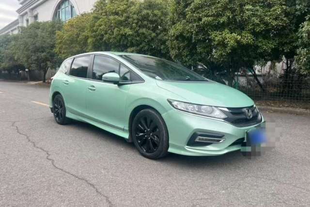 Used Honda Jade 2017 1.8L automatic Comfort version 5 seats