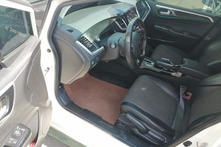 Used Honda Jade 2017 210TURBO CVT Fashion Edition 5-seater Driver Seat