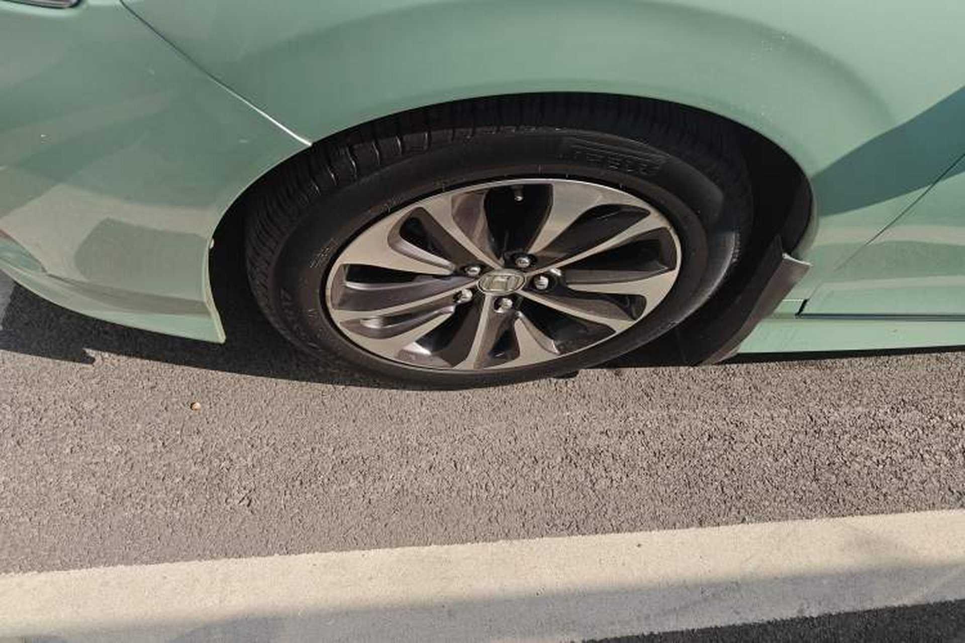 Used Honda Jade 2017 210TURBO CVT Fashion Edition 5-seater Exterior 2