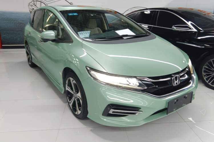 Used Honda Jade 2017 210 TURBO CVT Luxury Edition 5 Seats Exterior 2