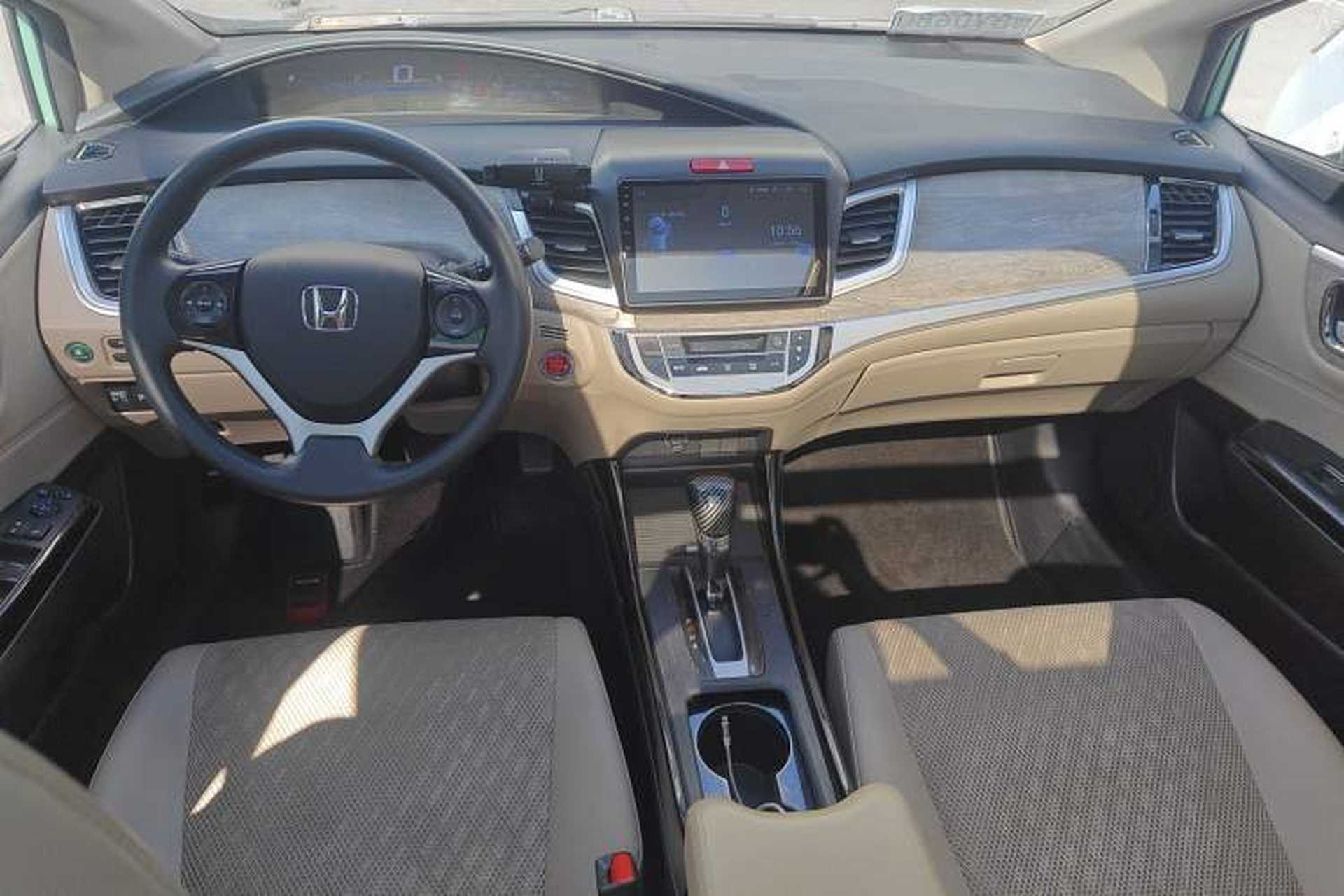 Used Honda Jade 2017 210TURBO CVT Fashion Edition 5-seater Interior 2