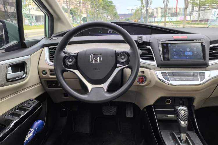 Used Honda Jade 2017 210TURBO CVT Fashion Edition 5-seater Interior 2
