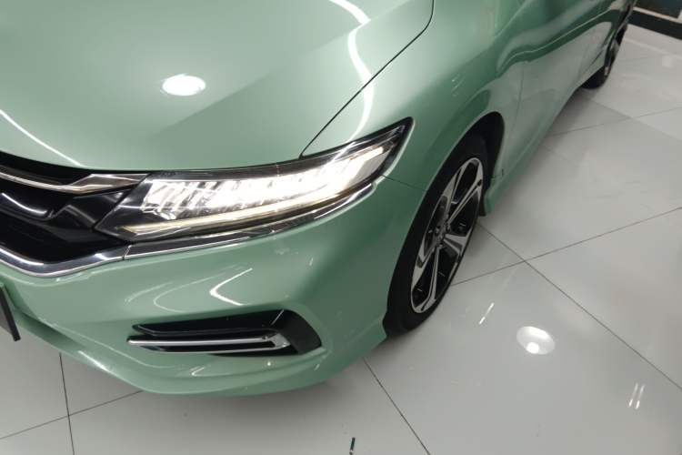Used Honda Jade 2017 210 TURBO CVT Luxury Edition 5 Seats Left Front Headlight