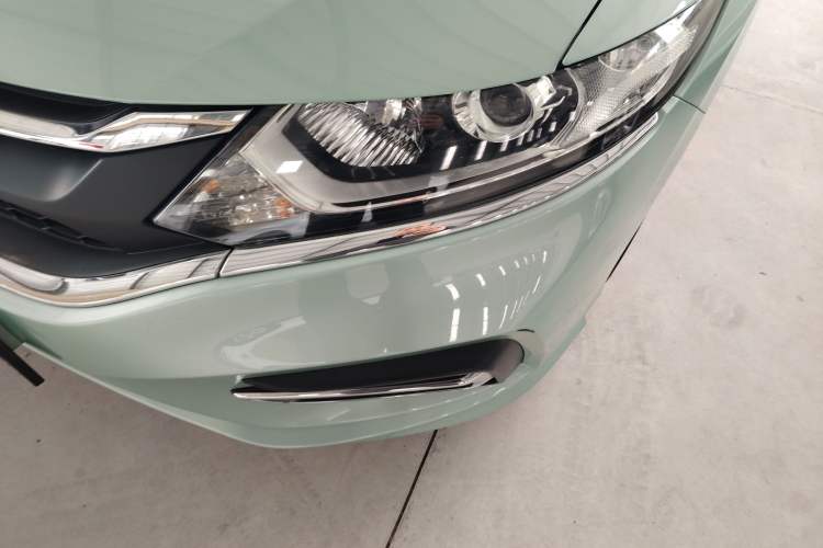 Used Honda Jade 2017 1.8L automatic Comfort version 5 seats Left Front Headlight