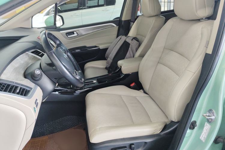 Used Honda Jade 2017 210 TURBO CVT Luxury Edition 5 Seats Left Front Seat