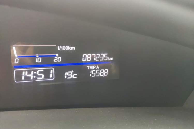 Used Honda Jade 2017 210 TURBO CVT Luxury Edition 5 Seats Odometer Close Up