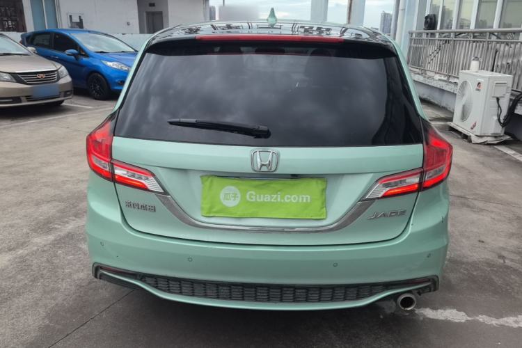 Used Honda Jade 2017 1.8L automatic Comfort version 5 seats Rear