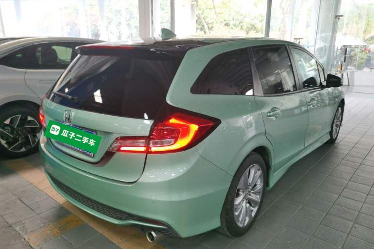 Used Honda Jade 2017 1.8L automatic Comfort version 5 seats Rear Right 45 Deg