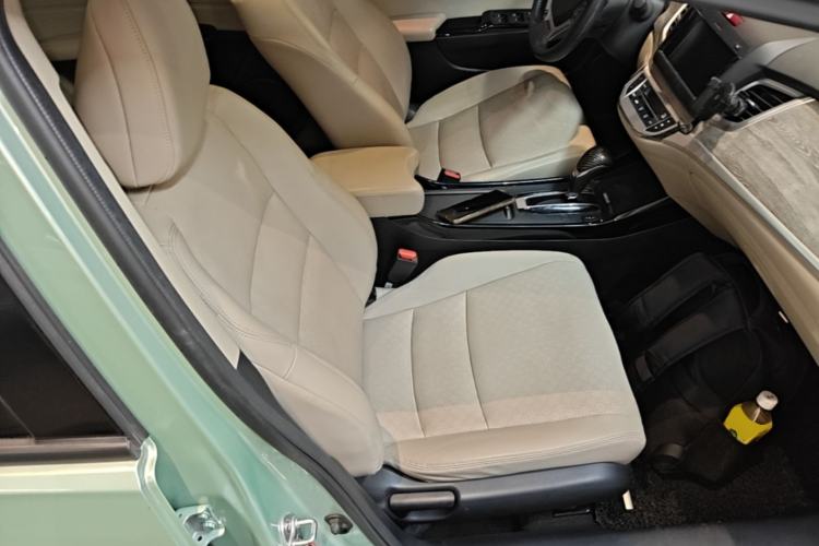 Used Honda Jade 2017 210 TURBO CVT Luxury Edition 5 Seats Right Front Seat