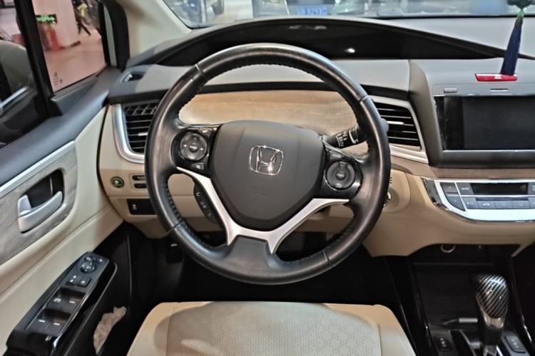 Used Honda Jade 2017 210 TURBO CVT Luxury Edition 5 Seats Steering Wheel