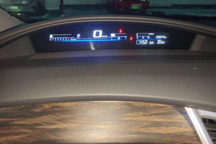 Used Honda Jade 2017 1.8L automatic Comfort version 5 seats Instrument Cluster