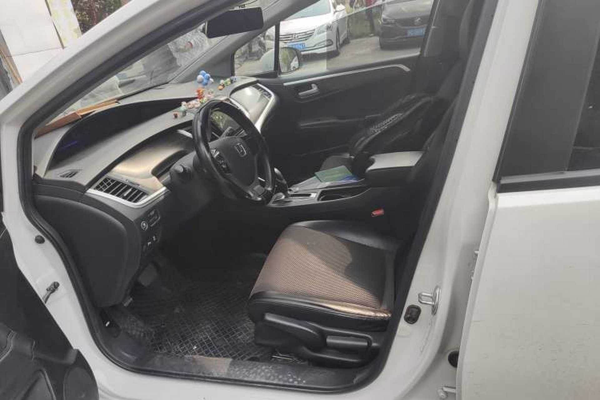 Used Honda Jade 2017 1.8L automatic Comfort version 5 seats Left Front Seat
