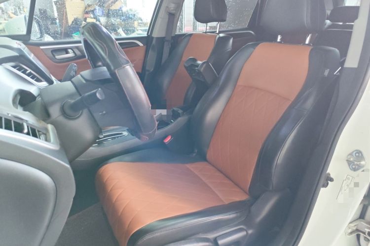 Used Honda Jade 2017 1.8L automatic Comfort version 5 seats Left Front Seat