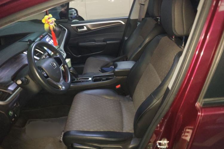 Used Honda Jade 2017 1.8L automatic Comfort version 5 seats Left Front Seat