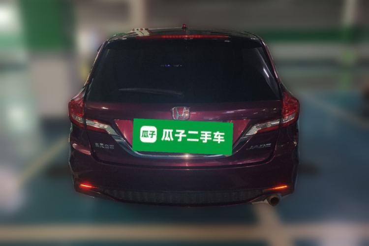 Used Honda Jade 2017 1.8L automatic Comfort version 5 seats Rear