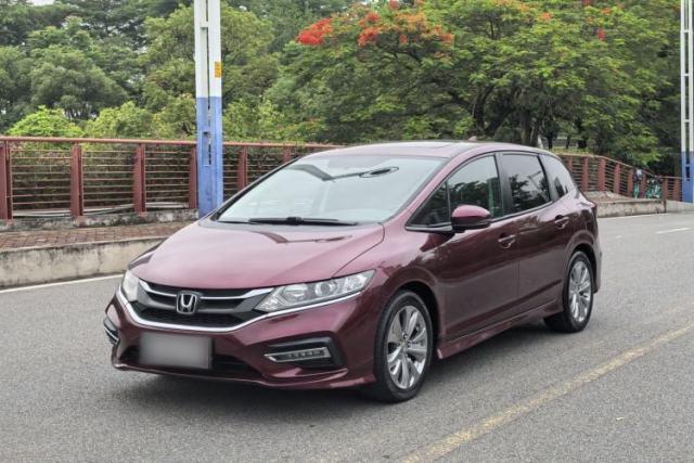Used Honda Jade 2017 1.8L automatic Comfort version 5 seats