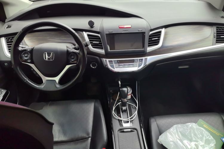 Used Honda Jade 2017 210 TURBO CVT Luxury Edition 5 Seats Center Console