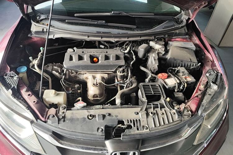 Used Honda Jade 2017 1.8L automatic Comfort version 5 seats Engine Bay