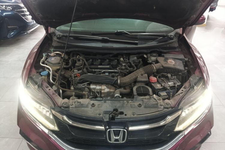 Used Honda Jade 2017 210 TURBO CVT Luxury Edition 5 Seats Engine Bay
