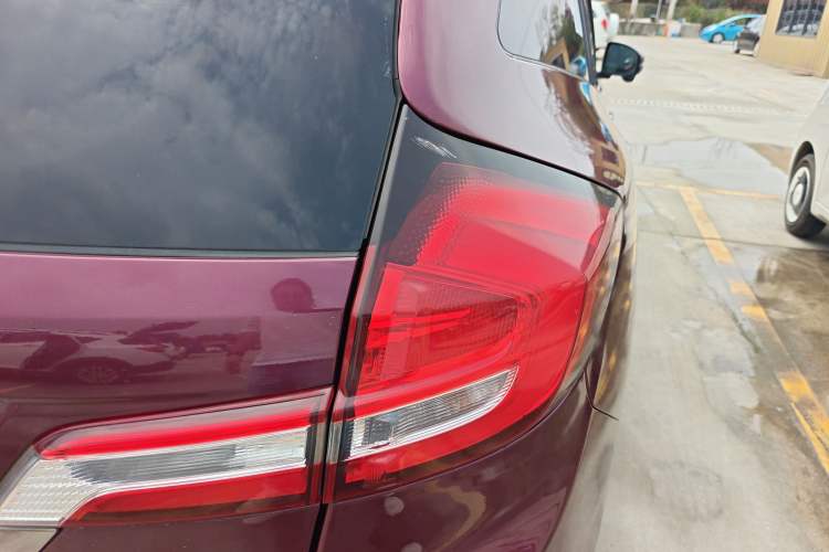 Used Honda Jade 2017 210 TURBO CVT Luxury Edition 5 Seats Exterior 3