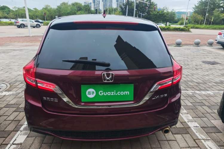 Used Honda Jade 2017 1.8L automatic Comfort version 5 seats Exterior 4