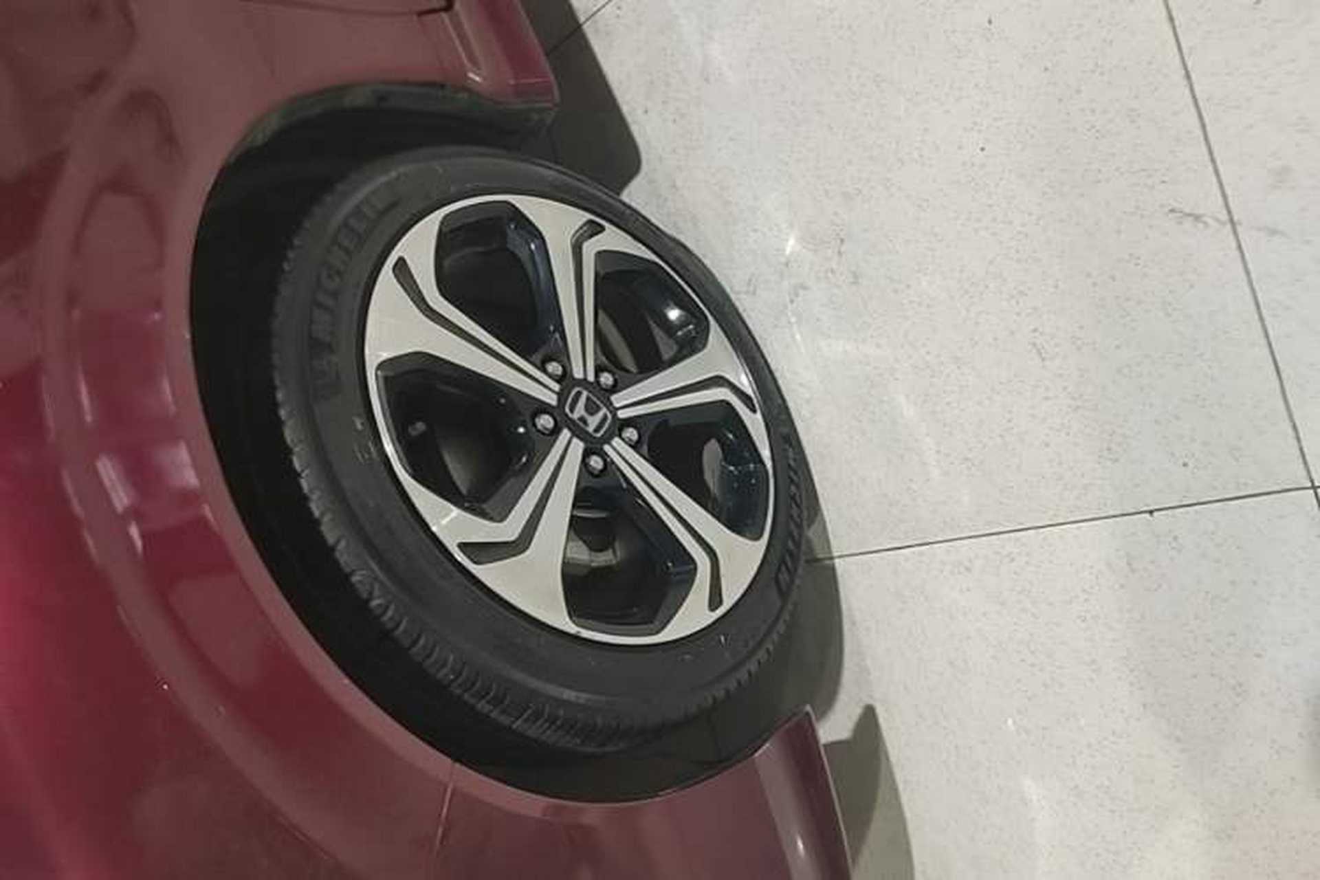 Used Honda Jade 2017 210 TURBO CVT Luxury Edition 5 Seats Exterior 4