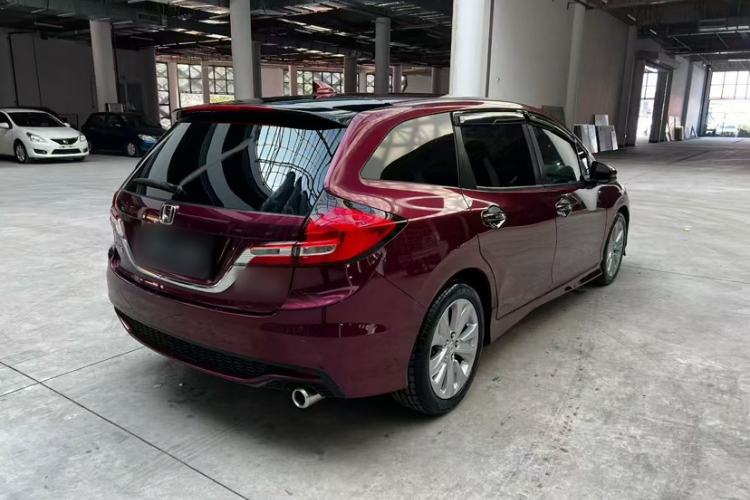 Used Honda Jade 2017 1.8L automatic Comfort version 5 seats Exterior 7