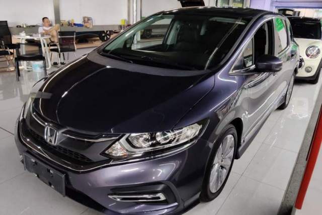 Used Honda Jade 2017 1.8L automatic Comfort version 5 seats