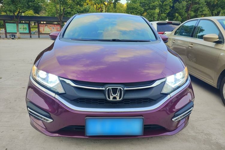 Used Honda Jade 2017 1.8L automatic Comfort version 5 seats Front