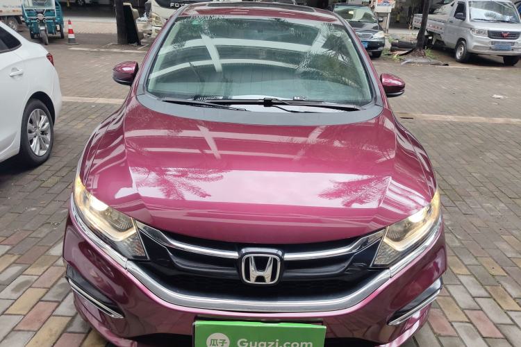 Used Honda Jade 2017 1.8L automatic Comfort version 5 seats Front