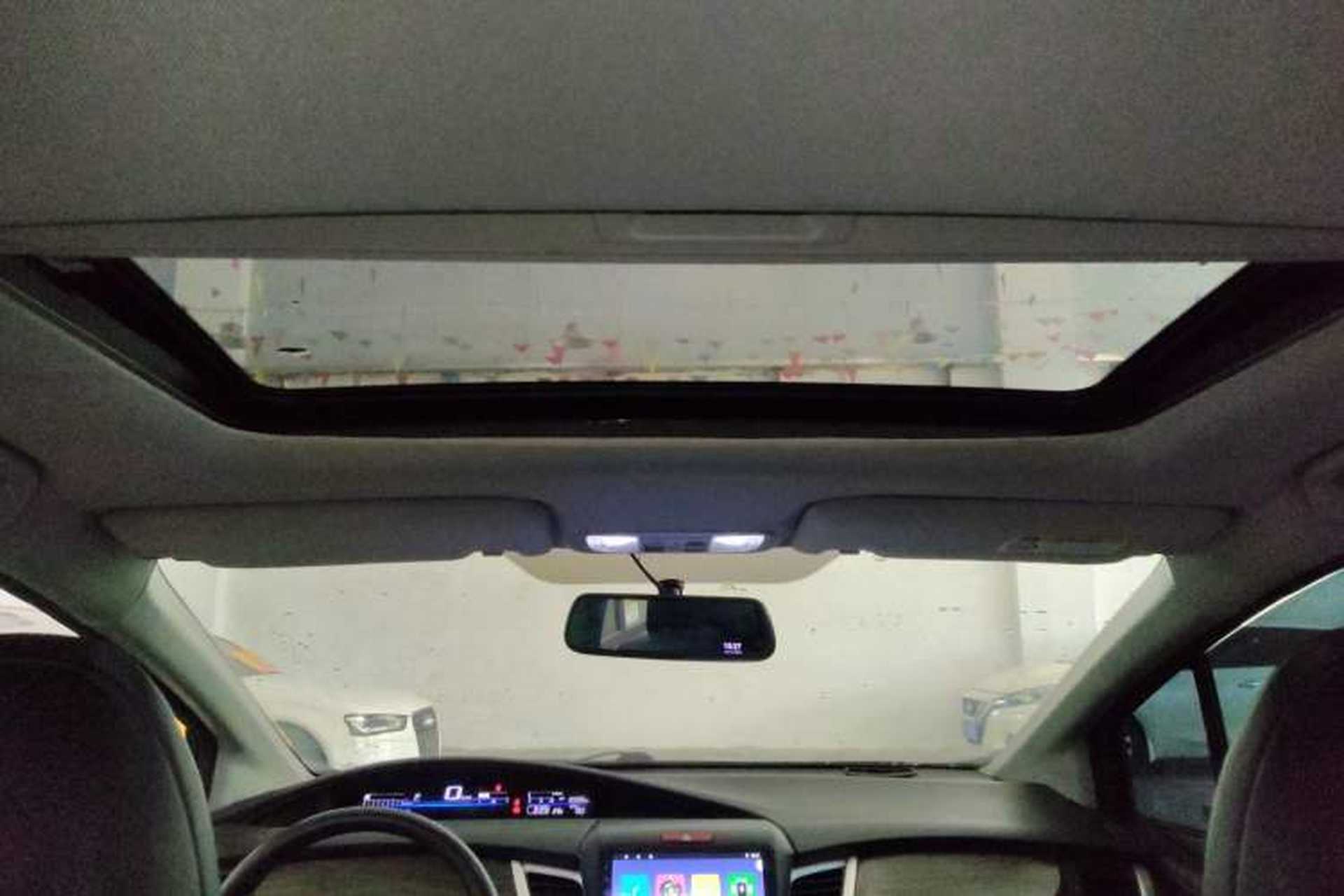 Used Honda Jade 2017 1.8L automatic Comfort version 5 seats Headliner