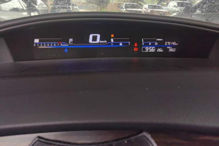 Used Honda Jade 2017 1.8L automatic Comfort version 5 seats Instrument Cluster
