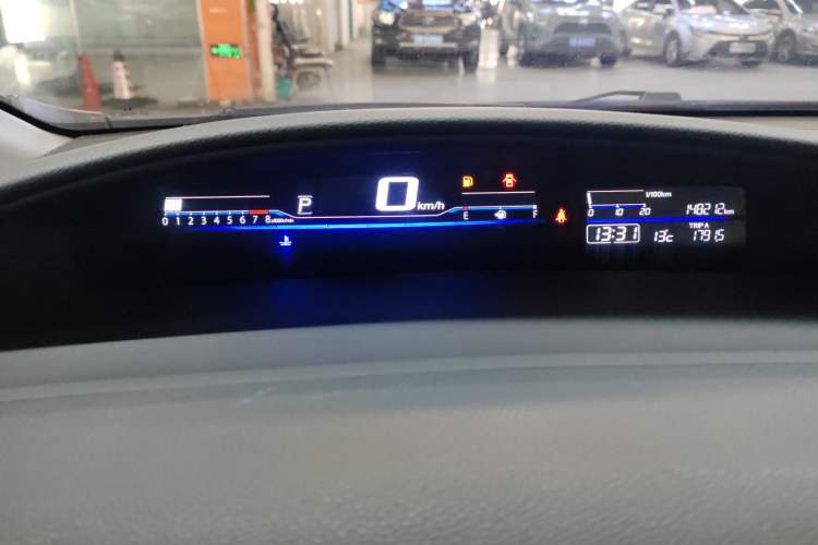 Used Honda Jade 2017 210 TURBO CVT Luxury Edition 5 Seats Instrument Cluster