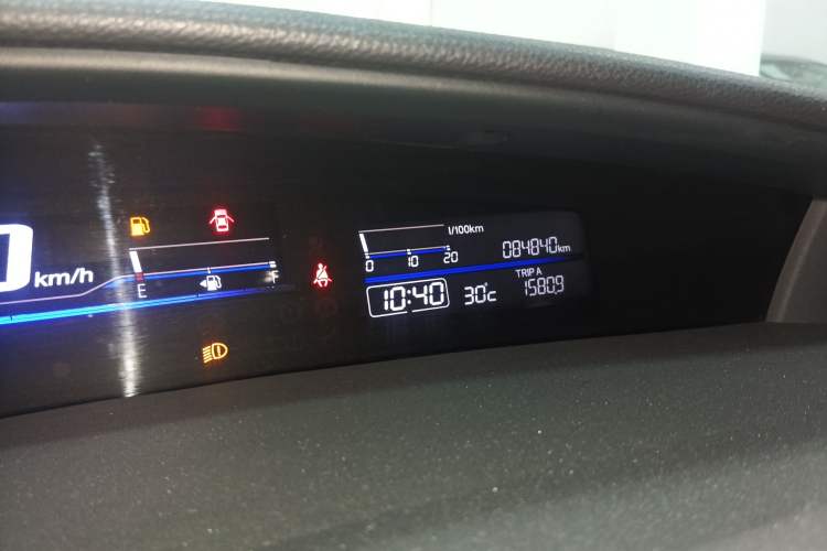 Used Honda Jade 2017 210 TURBO CVT Luxury Edition 5 Seats Instrument Cluster