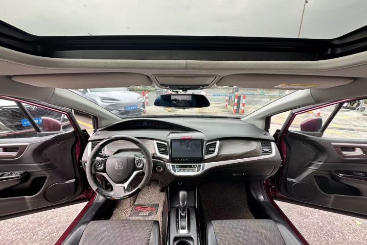 Used Honda Jade 2017 210TURBO CVT Fashion Edition 5-seater Interior 1