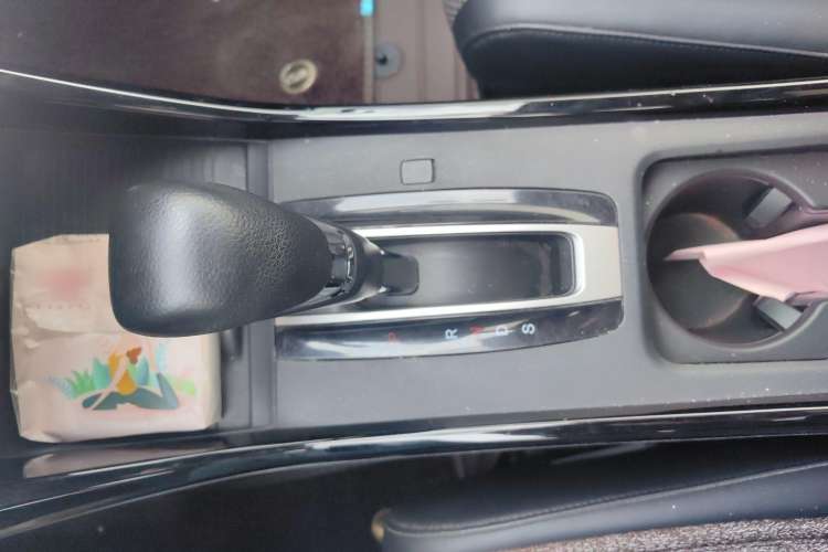 Used Honda Jade 2017 210TURBO CVT Fashion Edition 5-seater Interior 7