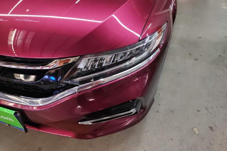 Used Honda Jade 2017 210 TURBO CVT Luxury Edition 5 Seats Left Front Headlight