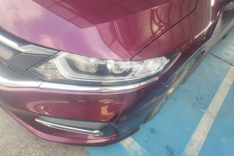 Used Honda Jade 2017 1.8L automatic Comfort version 5 seats Left Front Headlight