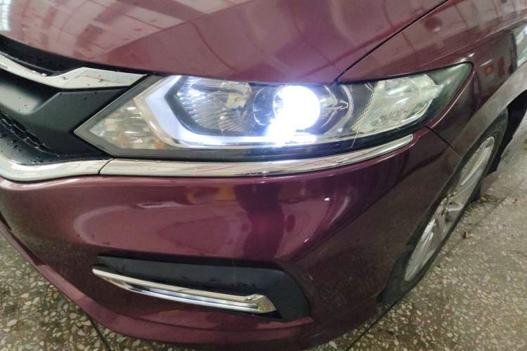 Used Honda Jade 2017 1.8L automatic Comfort version 5 seats Left Front Headlight