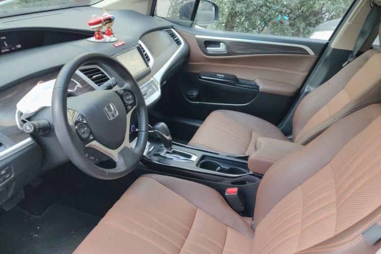 Used Honda Jade 2017 210TURBO CVT Luxury Edition 6 Seats Left Front Seat