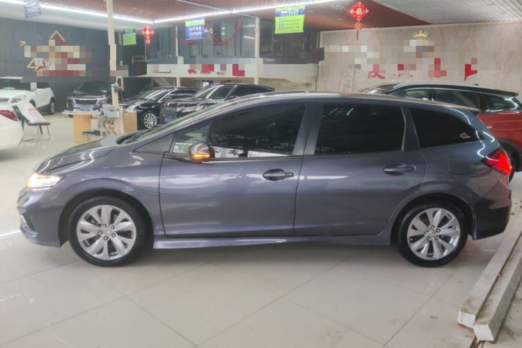 Used Honda Jade 2017 1.8L automatic Comfort version 5 seats Left Side