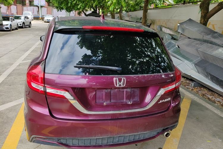 Used Honda Jade 2017 1.8L automatic Comfort version 5 seats Rear