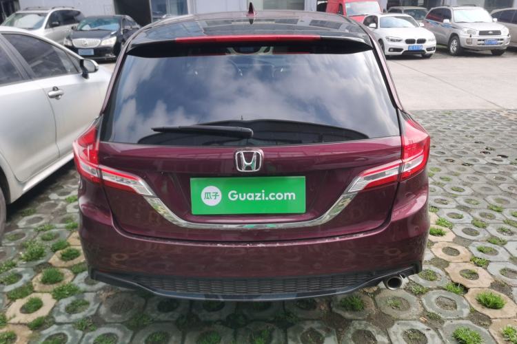Used Honda Jade 2017 1.8L automatic Comfort version 5 seats Rear