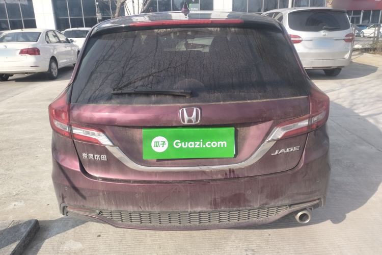 Used Honda Jade 2017 1.8L automatic Comfort version 5 seats Rear