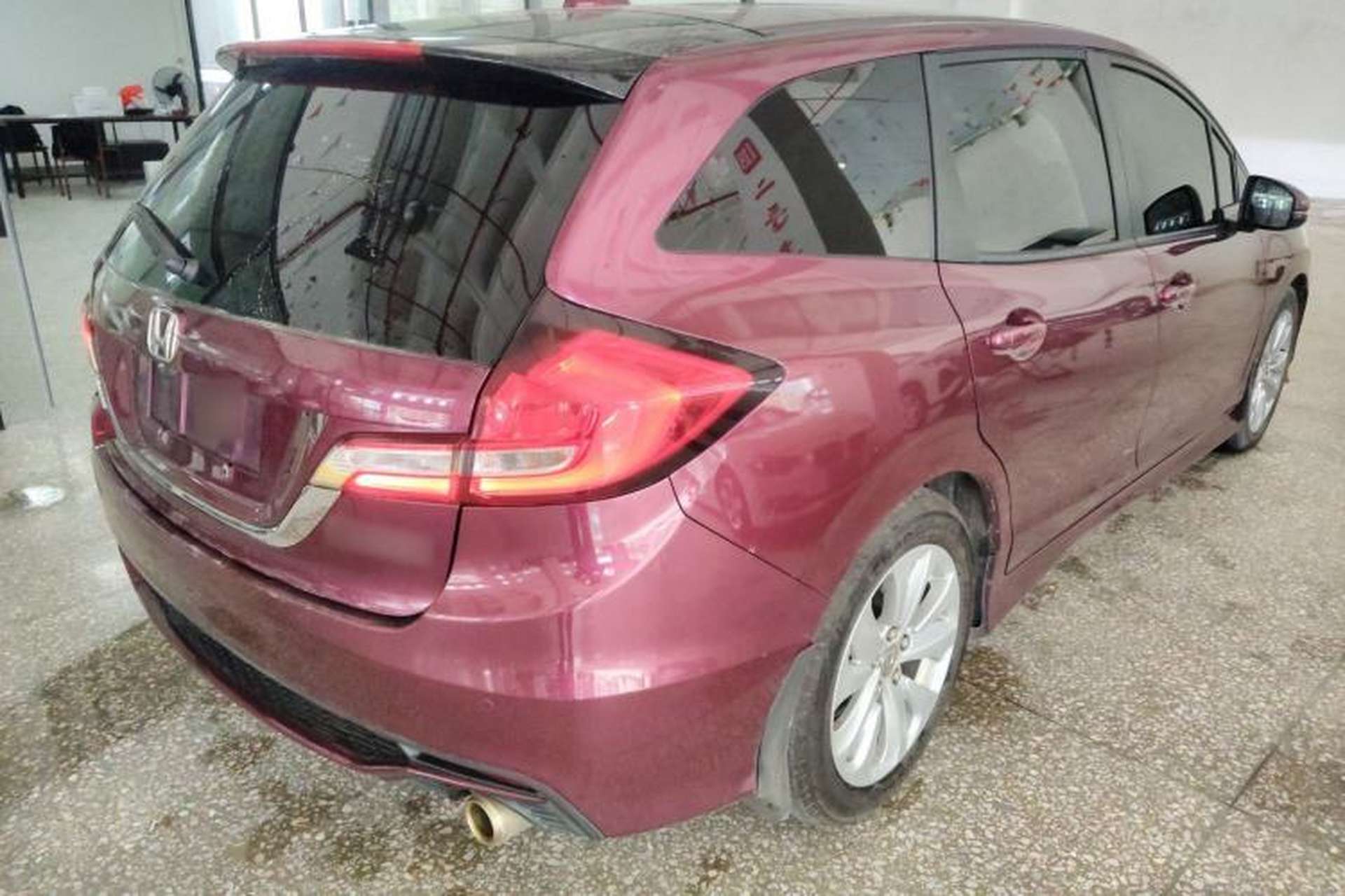 Used Honda Jade 2017 1.8L automatic Comfort version 5 seats Rear Right 45 Deg