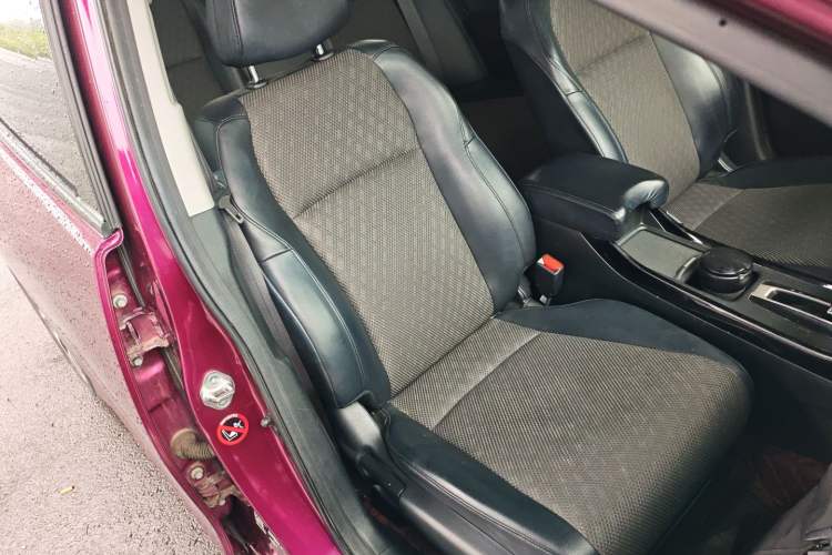 Used Honda Jade 2017 210TURBO CVT Fashion Edition 5-seater Right Front Seat