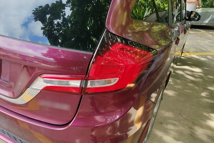 Used Honda Jade 2017 1.8L automatic Comfort version 5 seats Right Rear Taillight