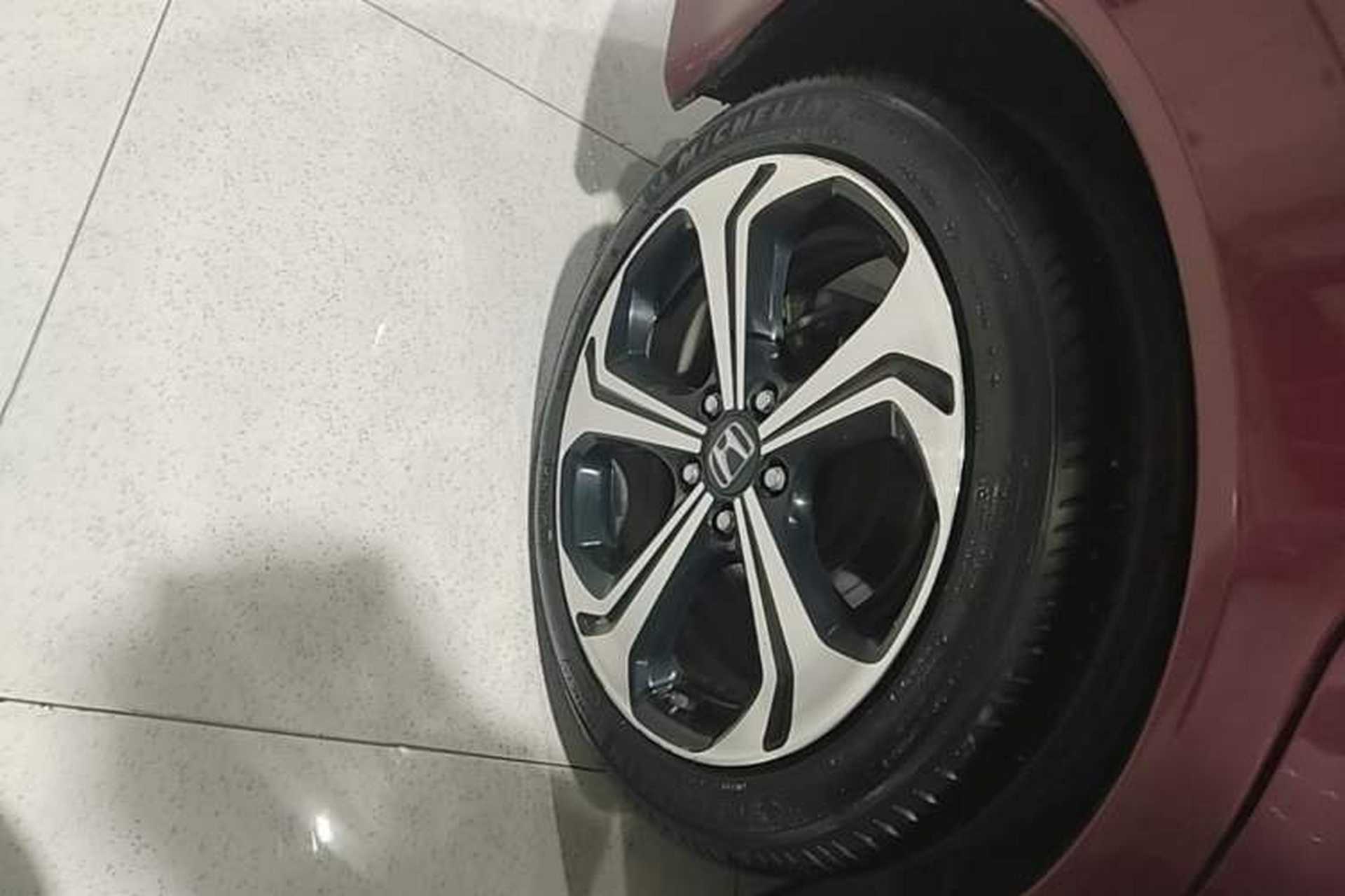 Used Honda Jade 2017 210 TURBO CVT Luxury Edition 5 Seats Right Rear Wheel Hub