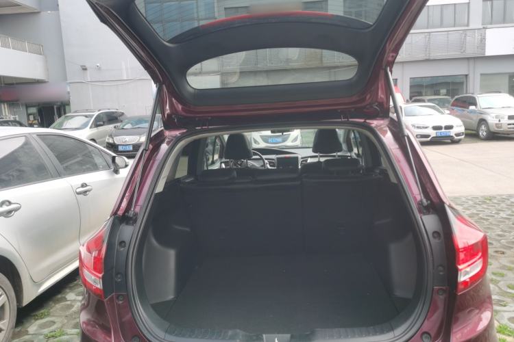 Used Honda Jade 2017 1.8L automatic Comfort version 5 seats Trunk